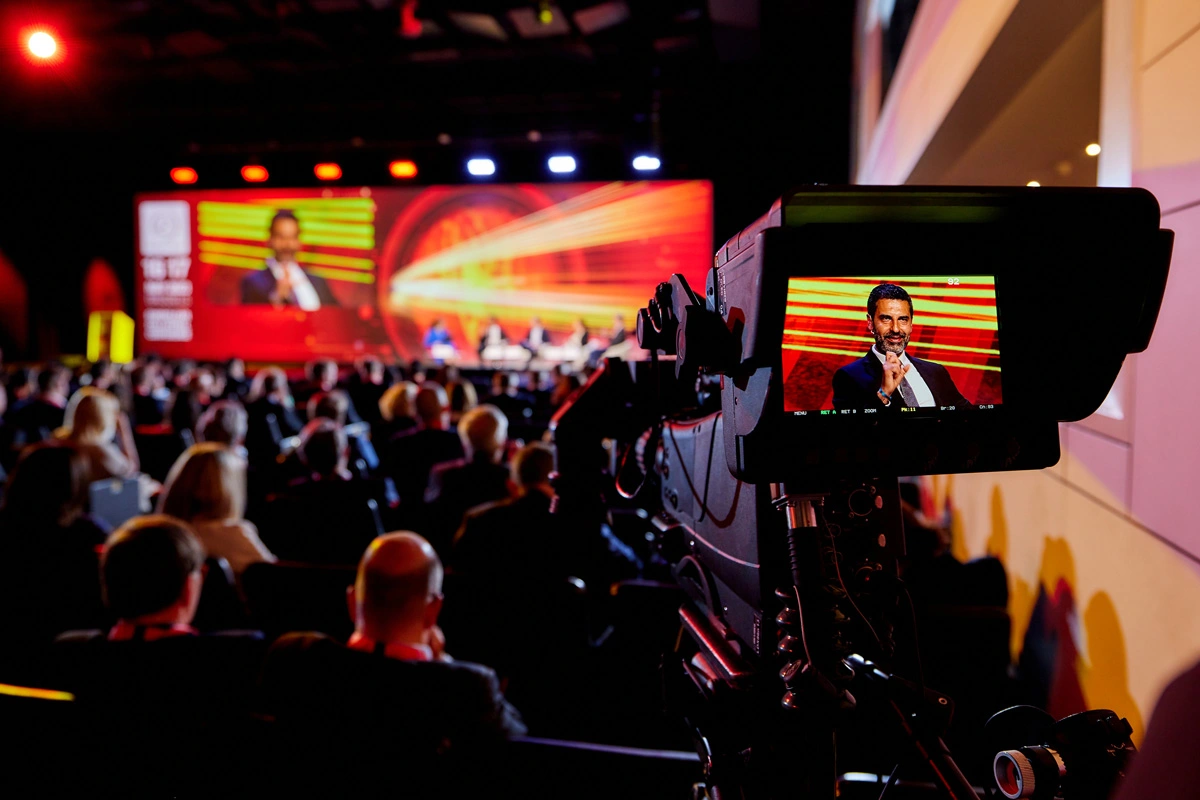 Congresses & Conventions